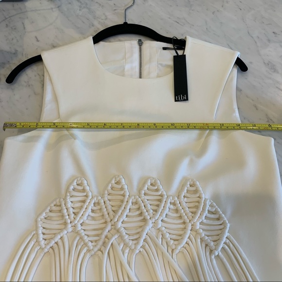 Tibi Macramé Applique Fringe Top (white) Size 2 - Picture 9 of 9